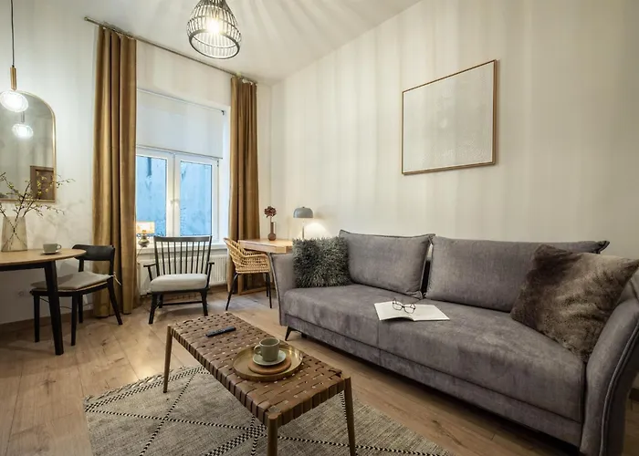 Apartament Gold Prochnika 9 *